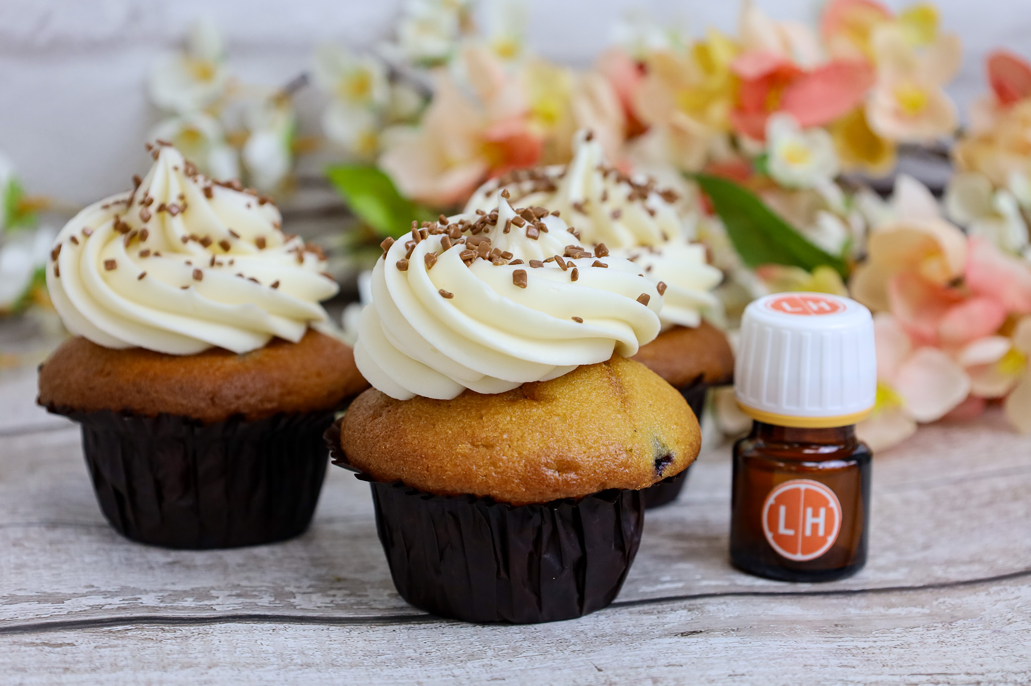 Muffins with Lionel hitchen product stood net to it